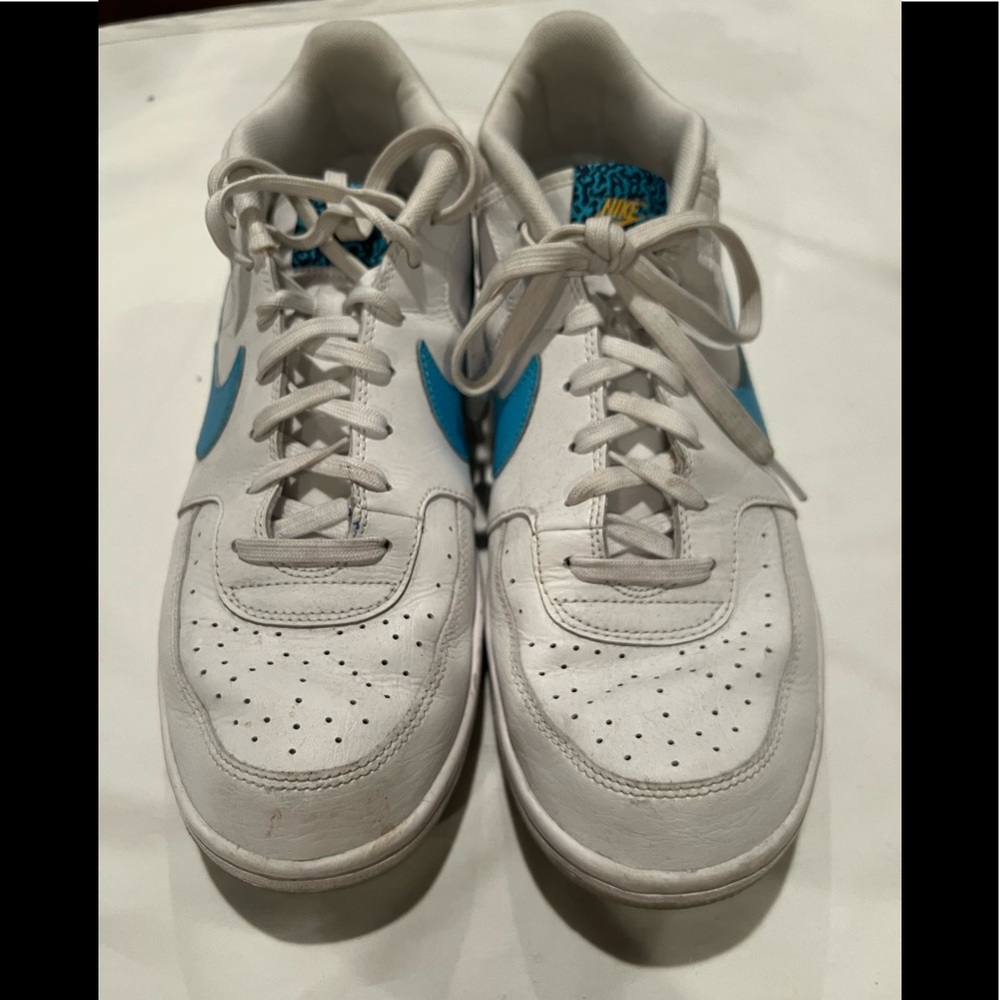 White and Baby Blue Nike Court Vision Low Size 10.5.